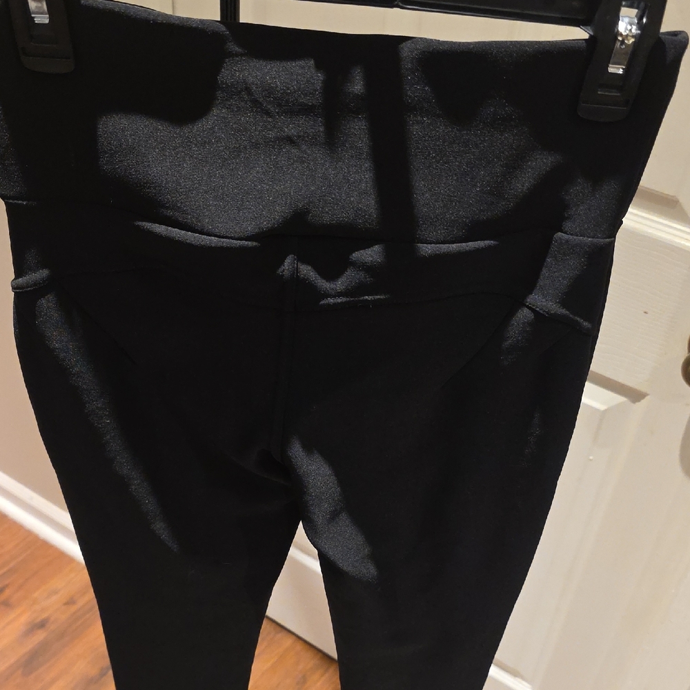 Source Unknown Black High-Waist Active Leggings - image 4